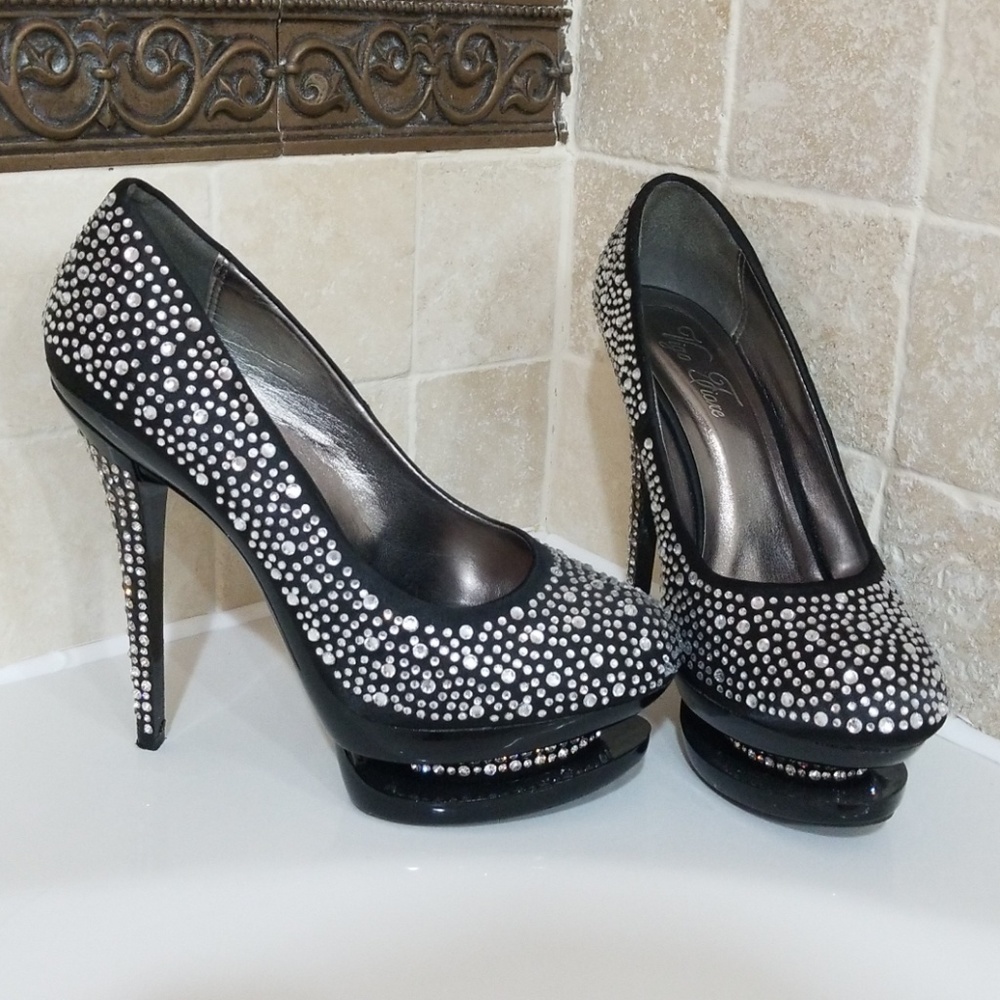 Sparkle high heeled shoes